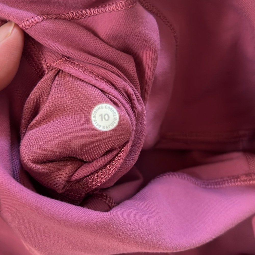 Lululemon Wunder Under - Picture 3 of 5